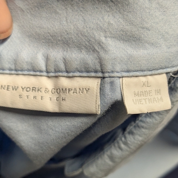 Women's New York & Company Button Down Shirt - Picture 5 of 5